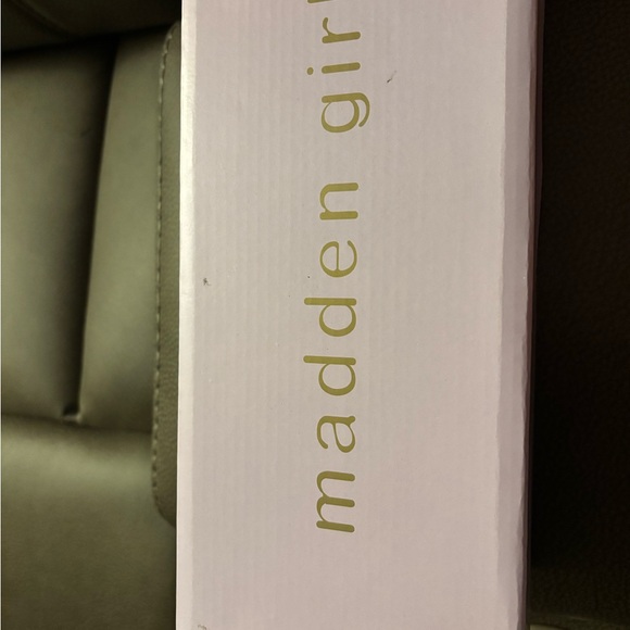 Madden Girl Silver Rhinestone Flats - Picture 5 of 7